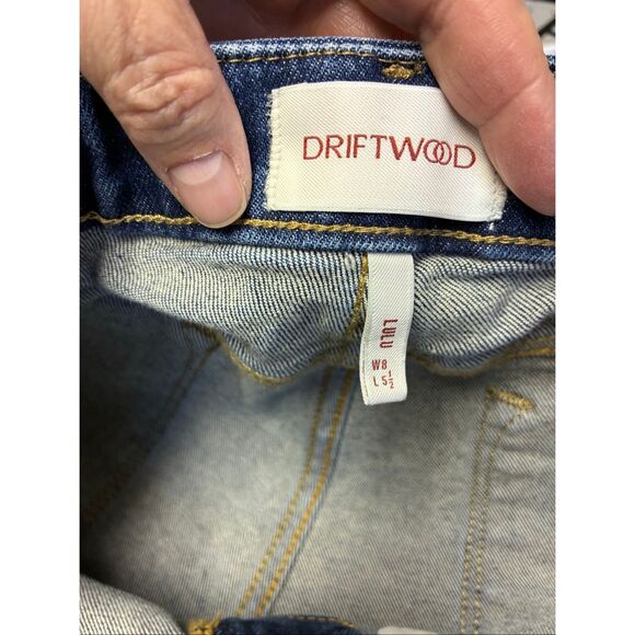 Driftwood Lulu Embroidered Jean Short Size 8 - Picture 8 of 9